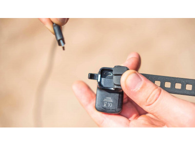 Aizmugurējā lampa BBB BLS-152D Spark 2.0 USB melna