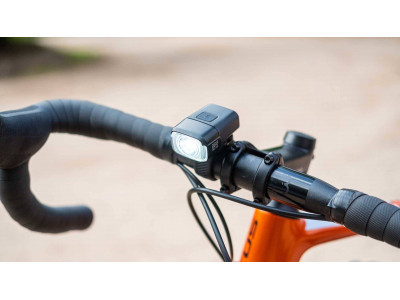 Priekšējā lampa BBB BLS-130 Nanostrike 400lum