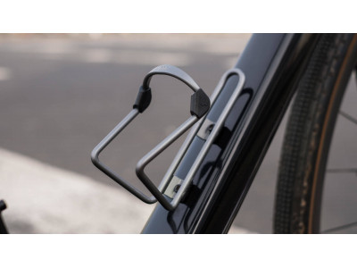 Pudeles turētājs BBB BBC-03 FuelTank sudraba