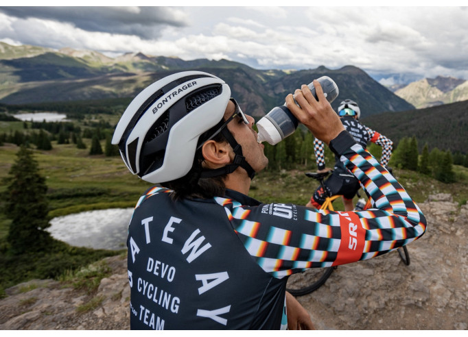 Bontrager Circuit WaveCel Road Bike Helmet...