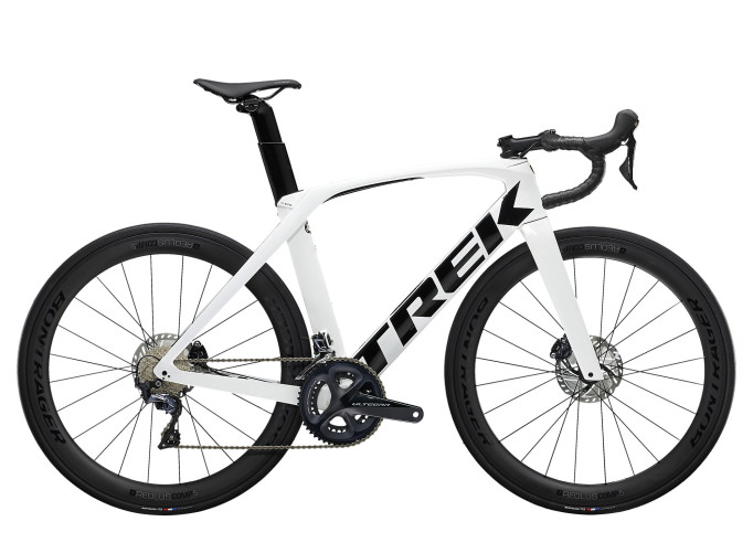 white trek road bike