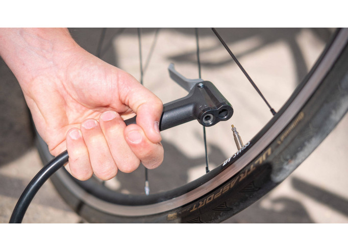 Floor pump BBB BFP-25 AirStrike matt black