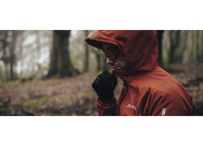 Jaka Spiuk ALL TERRAIN Waterproof Hoodie sarkana