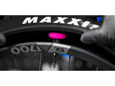 Bezkameru ventīļi Muc-Off secure tag 44mm melni (pāris)