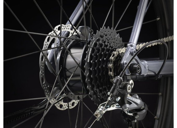 TREK Dual Sport 2+ Stagger Galactic Grey