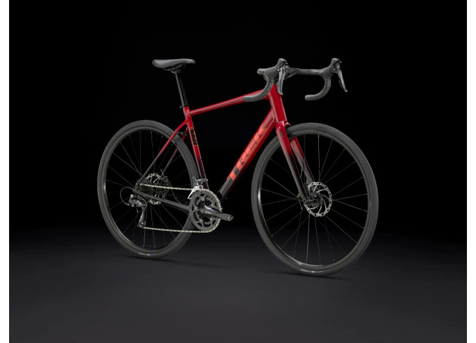 Road bike TREK Domane AL 2 Gen 4 Crimson to...