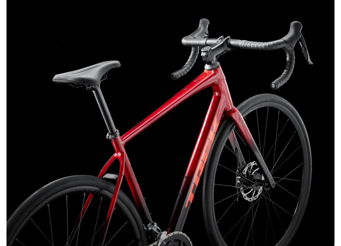 Plento dviratis TREK Domane AL 2 Gen 4 Crimson...