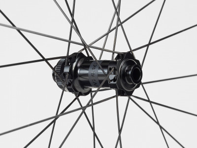 Rats Bontrager Aeolus Pro 37 TLR Disc priekšējais