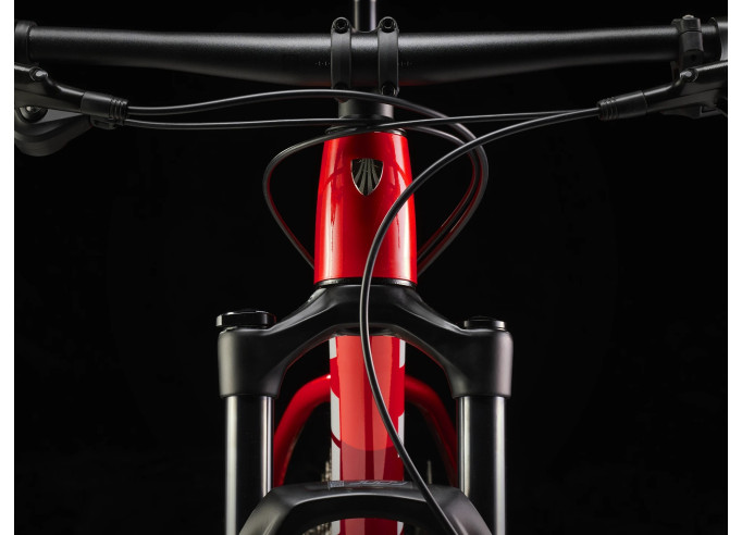 TREK Procaliber 6 Satin Viper Red/Crimson