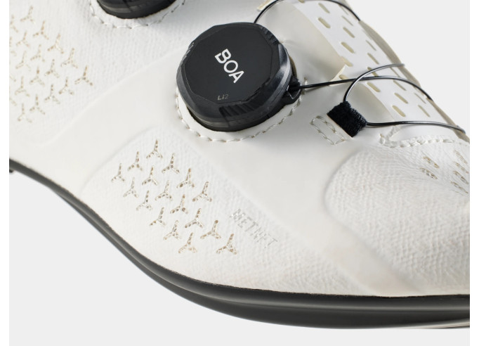 Veloapavi TREK Velocis road balti