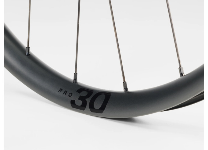 Front wheel Bontrager Paradigm Pro 30 TLR Disc