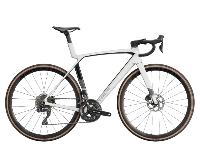 Road bike TREK Madone SL 6 Gen 8 White Prismatic