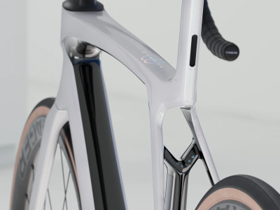 Šosejas velosipēds TREK Madone SL 6 Gen 8 balts