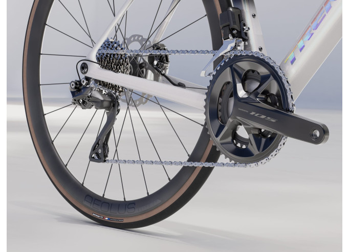 Šosejas velosipēds TREK Madone SL 6 Gen 8 balts