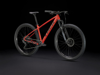 TREK Marlin 6 Gen 3 Lava kalnų dviratis 2