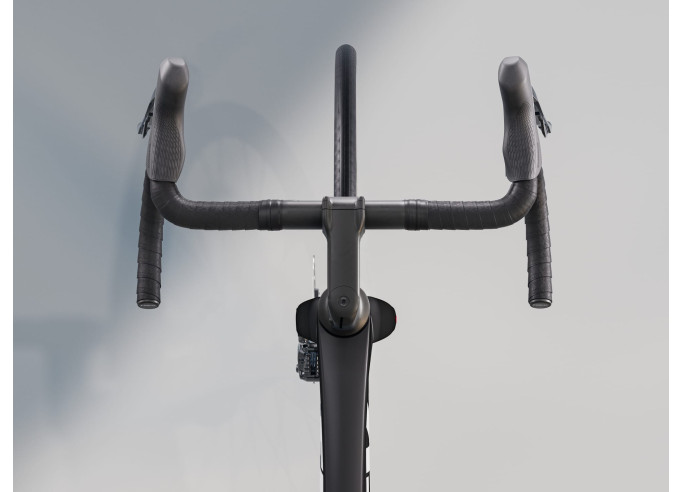 Road bike TREK Madone SL 5 Gen 8 Matte Deep Smoke