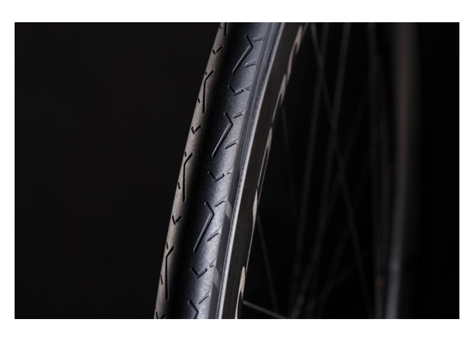 Tire Pirelli Cinturato EVO TLR