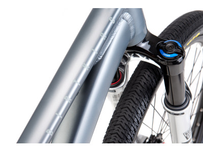 Dirt jump velosipēds CTM Dirtking PRO glossy grey / matt grey