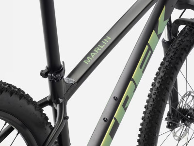 TREK Marlin 4 Gen 3 kalnų dviratis | Matte Dark Web