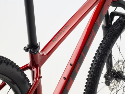 TREK Marlin 5 Gen 3 Fury Red