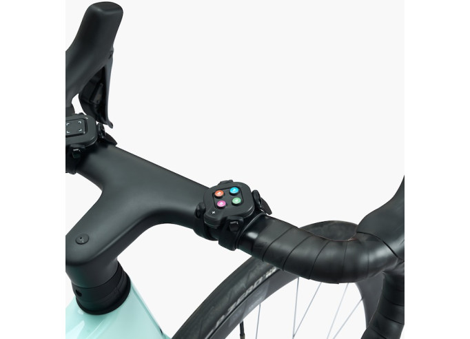 WAHOO KICKR 2 CORE with Zwift Cog/Click system