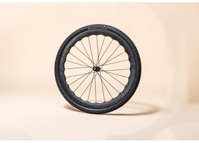 Tire Pirelli Cinturato™ Gravel M HP-Line...