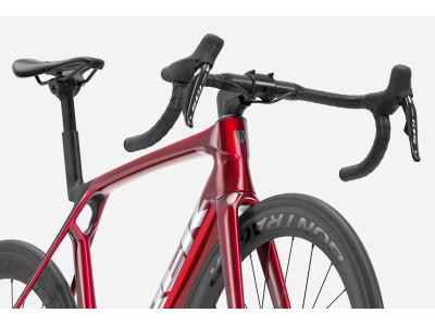Maanteerattas TREK Madone SL 6 | Gloss Fury Red/Matte Deep Smoke