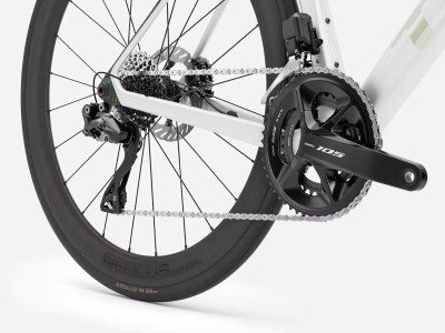 Road bike TREK Madone SL 6 | Gloss Crystal White/Matte Deep Smoke