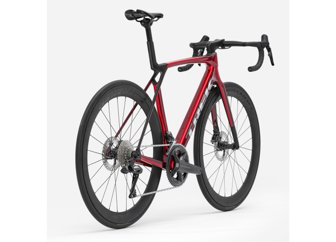 Maanteerattas TREK Madone SL 7 | Gloss Fury Red/Matte Deep Smoke