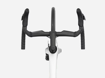 Road bike TREK Madone SL 7 | Gloss Crystal White/Matte Deep Smoke