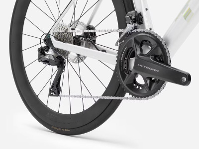 Šosejas velosipēds TREK Madone SL 7 | Gloss Crystal White/Matte Deep Smoke