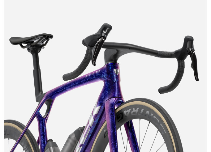 TREK Madone SLR 7 plento dviratis | Purple Phaze/Amethyst Marble