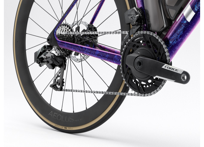 Road bike TREK Madone SLR 7 AXS | Purple Phaze/Amethyst Marble