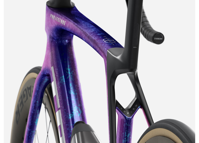 Maanteerattas TREK Madone SLR 9 | Purple Phaze/Amethyst Marble