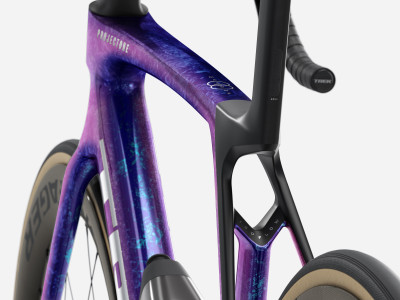 Road bike TREK Madone SLR 9 | Purple Phaze/Amethyst Marble