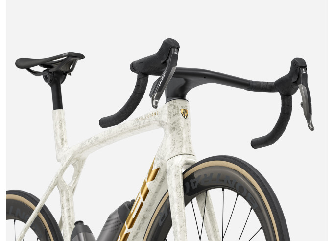 Šosejas velosipēds TREK Madone SLR 9 AXS | Era White/Supernova Marble