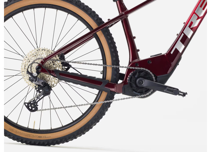 Elektriskais kalnu velosipēds TREK Marlin+ 8 | Fury Red/Lithium Fade