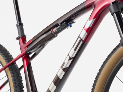 Kalnu velosipēds TREK Supercaliber SL 9.6 | Fury Red/Carbon Red Smoke