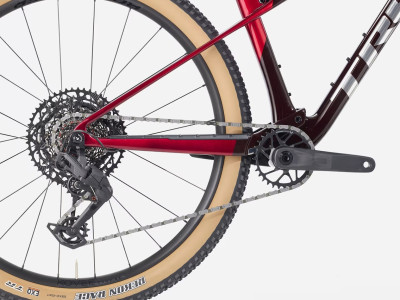 Kalnu velosipēds TREK Supercaliber SL 9.6 | Fury Red/Carbon Red Smoke