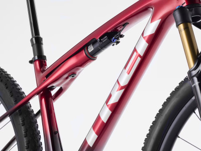 Kalnu velosipēds TREK Supercaliber SLR 9.8 XT Di2 | Red Smoke/Drizzle