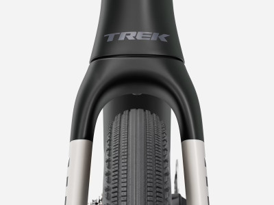 TREK Checkmate SLR 7 AXS gravel dviratis | Gloss Trek Black/Matte Carbon Smoke