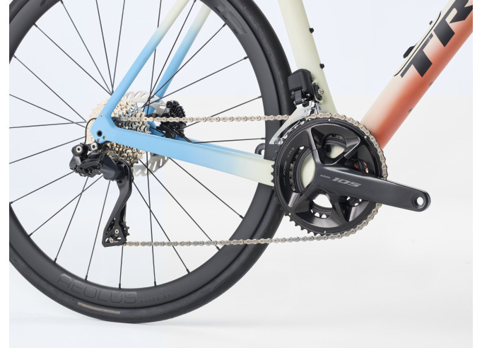 TREK Domane SL 6 Gen 4 plento dviratis | Era White/Glowstick/Coral Fade