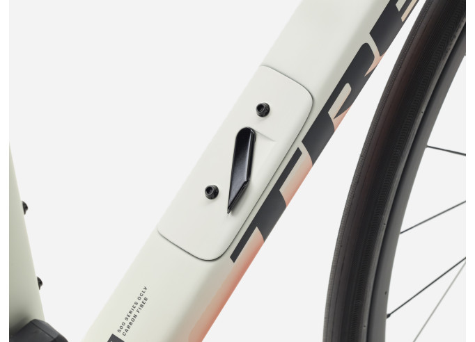 TREK Domane SL 6 Gen 4 plento dviratis | Era White/Glowstick/Coral Fade