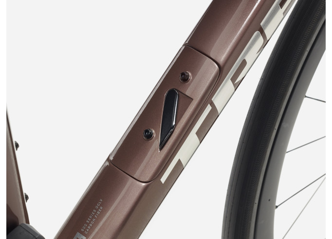 Road bike TREK Domane SL 7 Gen 4 | Dark Star to Bronze Age Fade