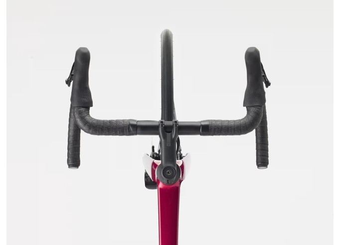 Maanteerattas TREK Emonda ALR 5 | Crimson to Dark Carmine Fade