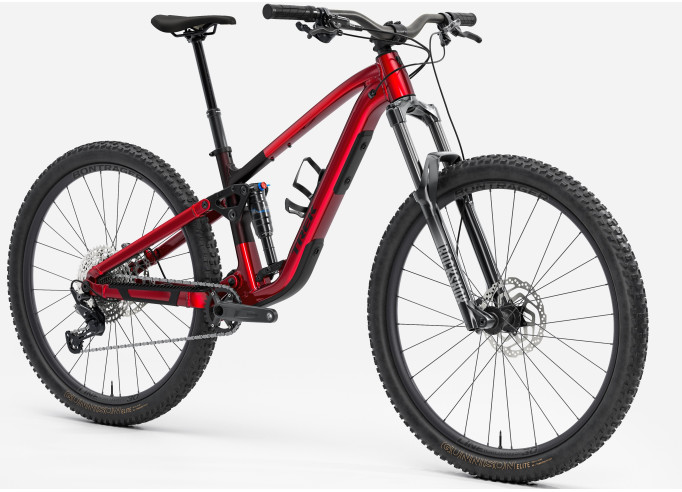 MaastikurattasTREK Fuel EX 5 Gen 7 | Gloss Fury Red/Matte Dark Carmine