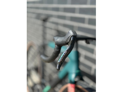 Gravel velosipēds TREK Checkmate SLR 7 AXS | Trek Black/Juniper Splatter