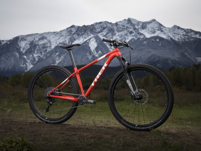 trek roscoe 6 viper red 2019