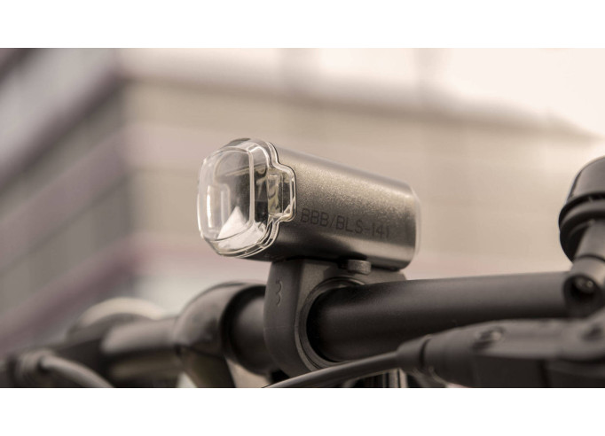 Front light BBB BLS-141 Stud black