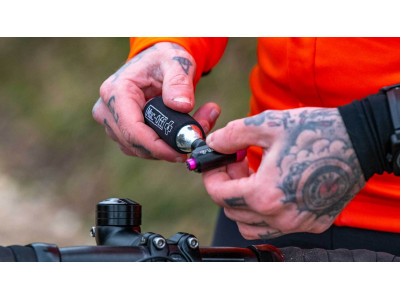 Pumpis Muc-Off Road Inflator CO2